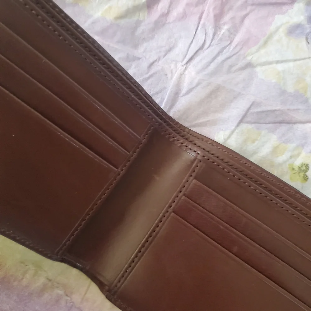 Coach Wallet - Picture 6 of 11